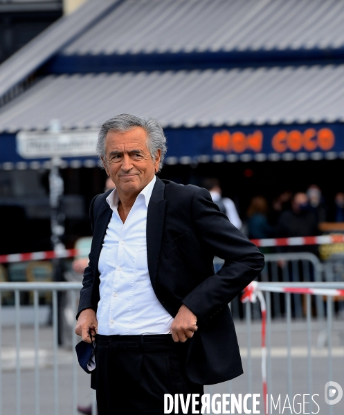 Rassemblement en hommage à Samuel Paty