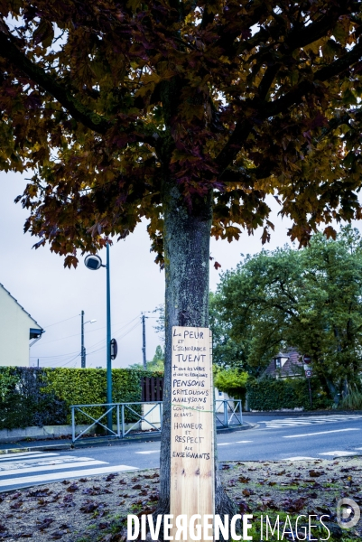 Hommage a Samuel Paty devant le college du Bois d Aulne