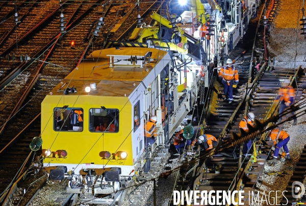 Travaux nocturnes sur le faisceau ferroviaire de la ligne Paris Saint Lazare