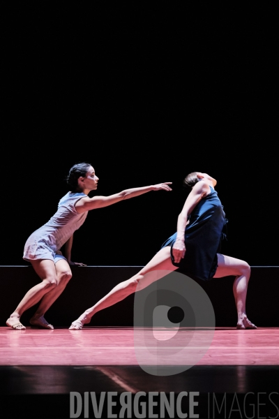 Annonciation  /  Angelin Preljocaj / Ballet de l opéra national du Rhin