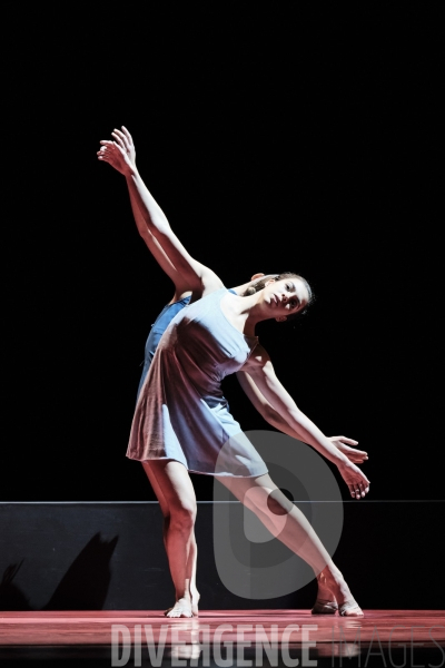 Annonciation  /  Angelin Preljocaj / Ballet de l opéra national du Rhin