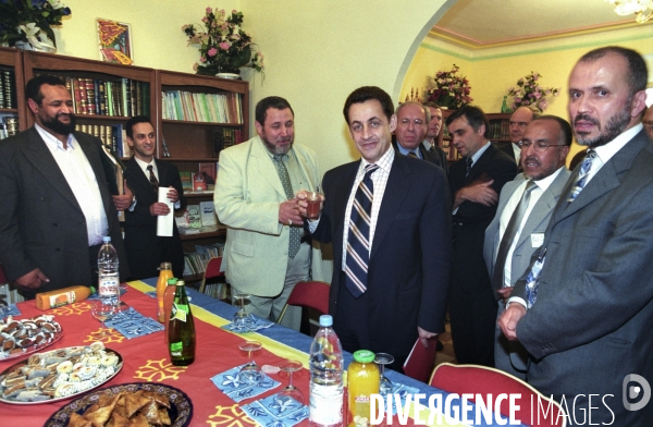 Abdelhakim SEFRIOUI avec Nicolas SARKOZY - DIEUDONNÉE - Hani Ramadan