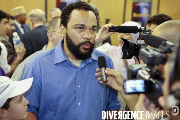 Dieudonné au salon de l UOIF