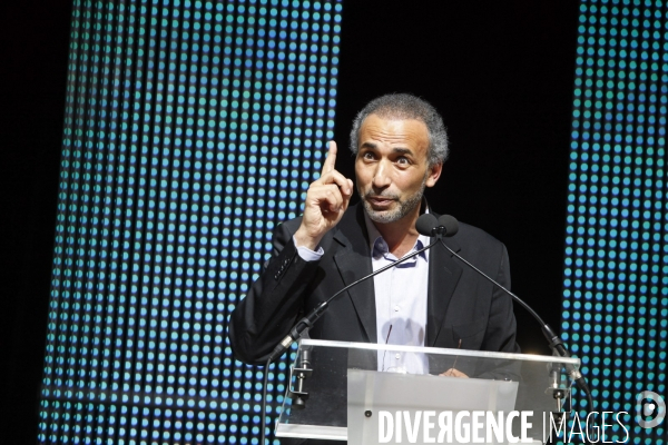 Tariq RAMADAN au salon de l UOIF