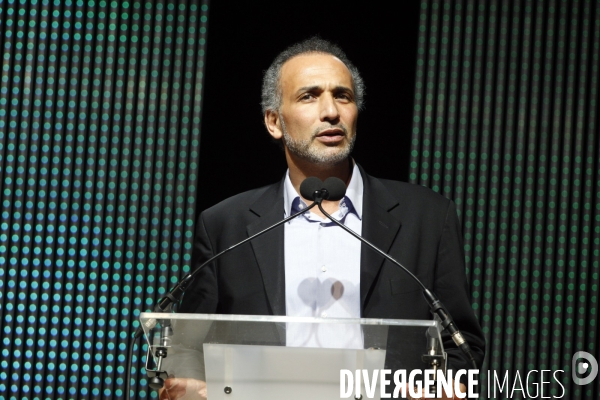 Tariq RAMADAN au salon de l UOIF