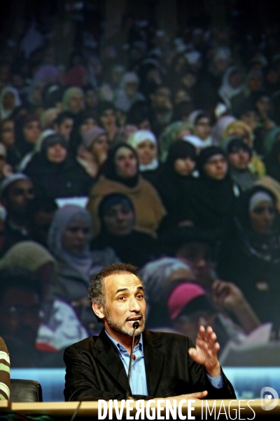 Tariq RAMADAN au salon de l UOIF