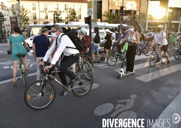 Le vélo à Paris, pistes cyclables.