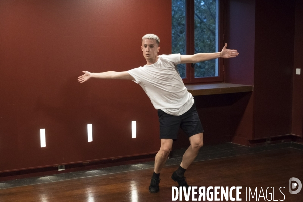 20 danseurs pour le XXe siècle et plus encore - Boris Charmatz - Pol Pi