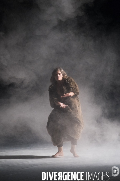 Vague Intérieur Vague de Julie Nioche