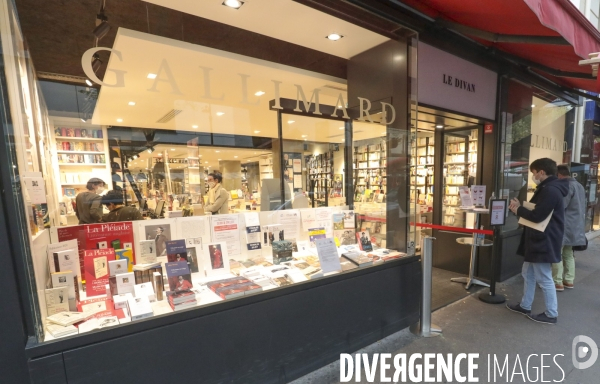 Service de click and collect a la librairie le divan