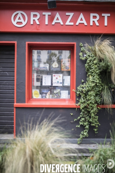 Reconfinement Librairies fermées