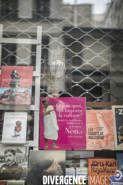 Reconfinement Librairies fermées