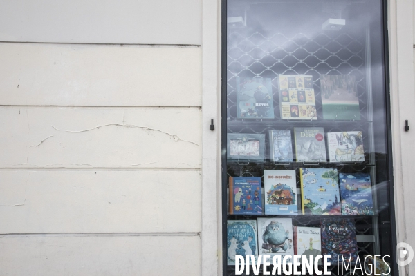 Reconfinement Librairies fermées