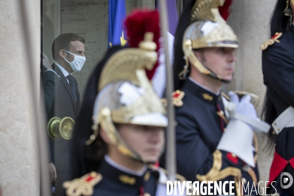 Emmanuel Macron recçoit le PM d Estonie