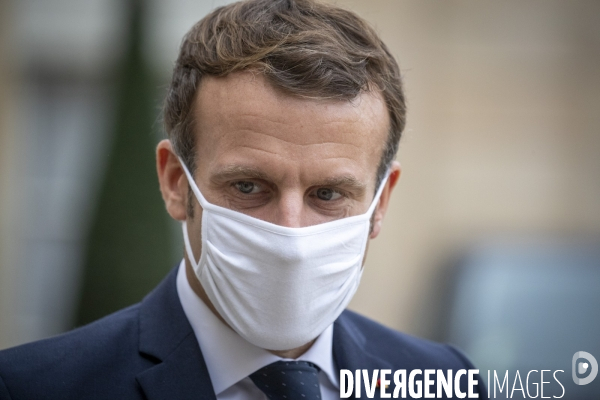 Emmanuel Macron recçoit le PM d Estonie