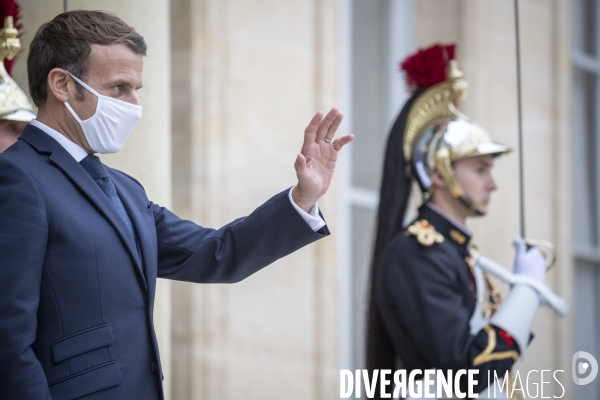 Emmanuel Macron recçoit le PM d Estonie