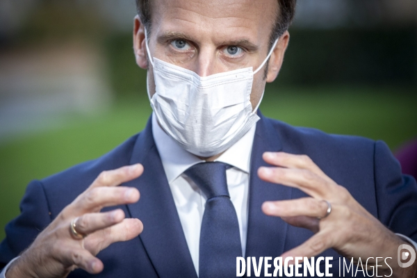 Emmanuel Macron à l hôpital de Pontoise