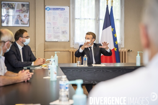 Emmanuel Macron à l hôpital de Pontoise