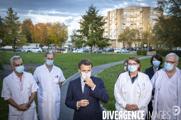 Emmanuel Macron à l hôpital de Pontoise