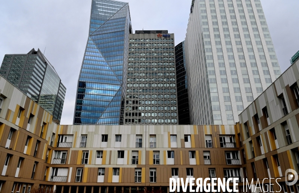 Reconfinement  quartier de la défense