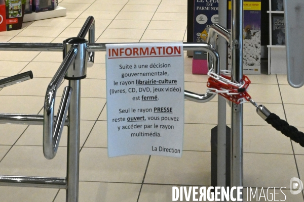 Reconfinement : fermeture des rayons livres et culture des grandes surfaces