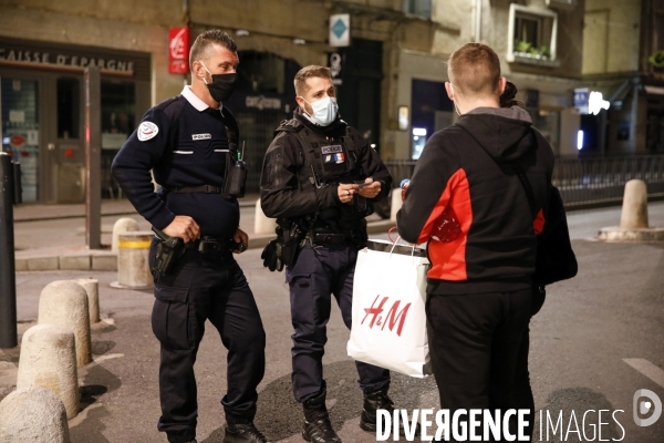 Controles de Police pour la première soirée de Couvre-feu à Montpellier