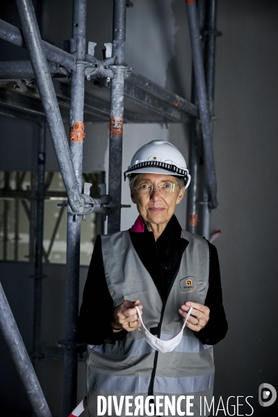 Elisabeth Borne, ministre du Travail,  Laurent  Pietraszewski, visite groupe Rougnon à Saint Denis