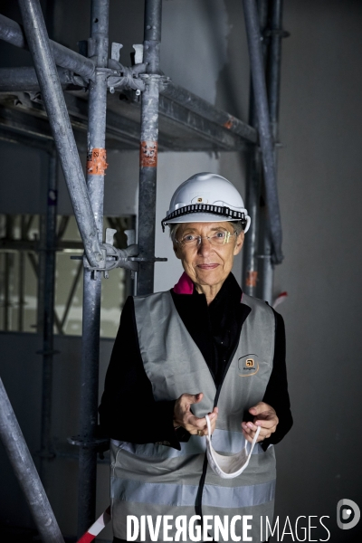 Elisabeth Borne, ministre du Travail,  Laurent  Pietraszewski, visite groupe Rougnon à Saint Denis