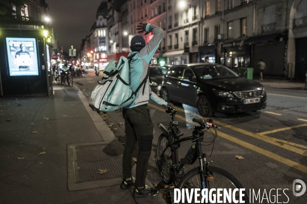 Livreurs à vélo