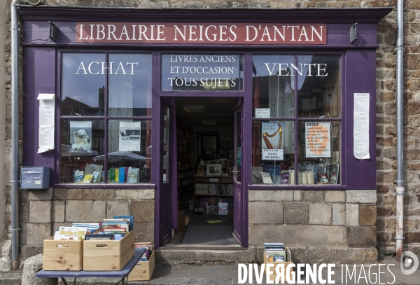 Bécherel, la 1ère Cité du livre en France et la 3ème en Europe.