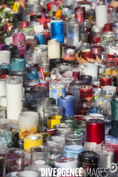 Attentat du BATACLAN en 2015, Bougie, place de la Republique.