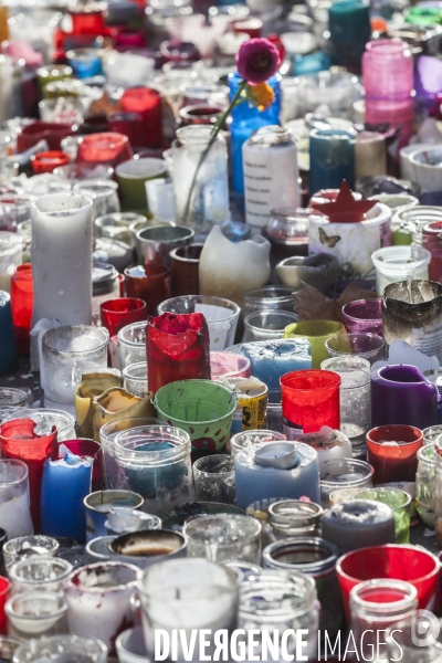 Attentat du BATACLAN en 2015, Bougie, place de la Republique.