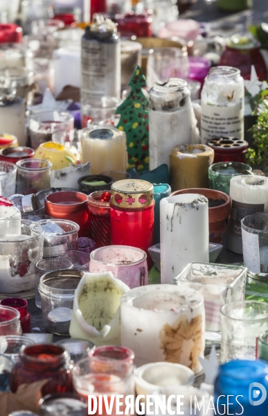 Attentat du BATACLAN en 2015, Bougie, place de la Republique.