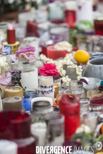 Attentat du BATACLAN en 2015, Bougie, place de la Republique.