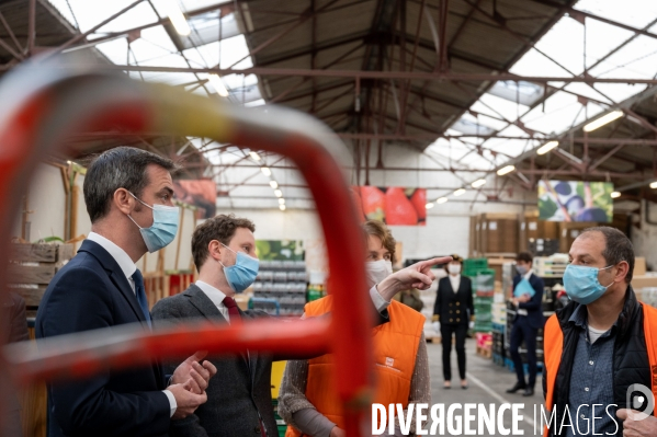 Banque alimentaire. Déplacement d Olivier Véran et  Clément Beaune.