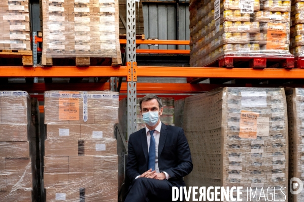 Banque alimentaire. Déplacement d Olivier Véran et  Clément Beaune.
