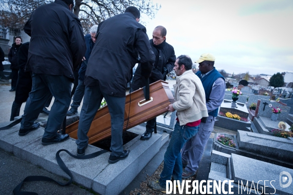 Cimetière et enterrement en banlieue parisienne