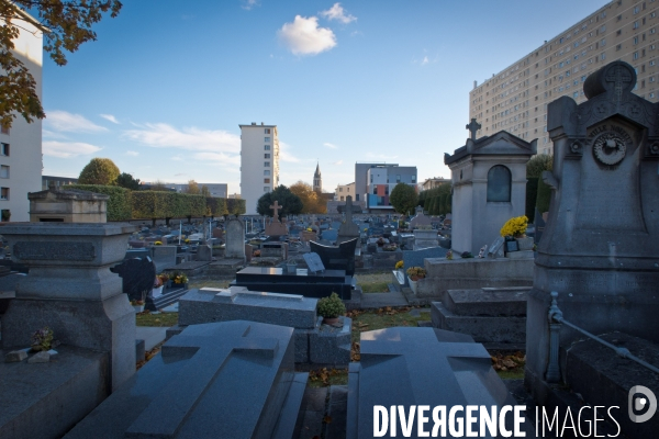 Cimetière et enterrement en banlieue parisienne