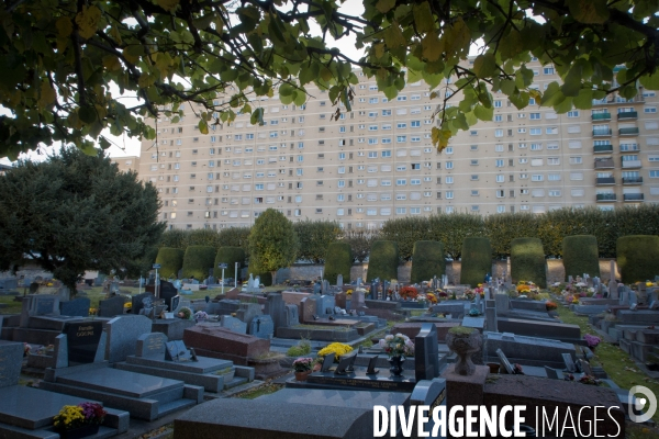 Cimetière et enterrement en banlieue parisienne