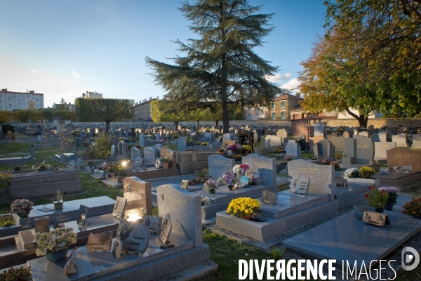 Cimetière et enterrement en banlieue parisienne