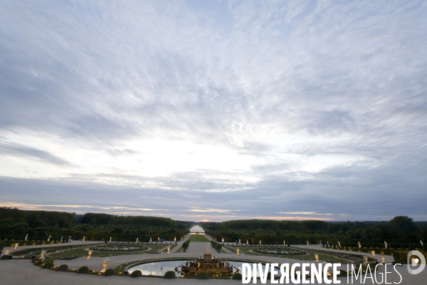 Chateau de versailles/grandes eaux nocturnes