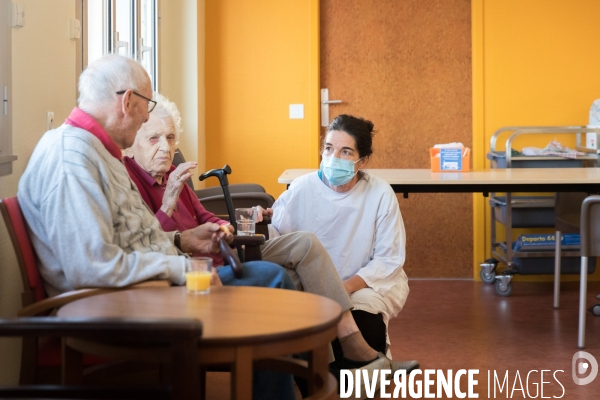 Reconfinement en maison de retraite