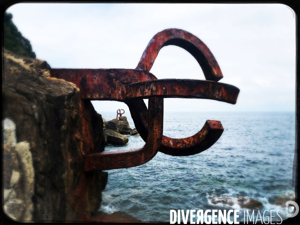 Le peigne du vent d edouardo chillida