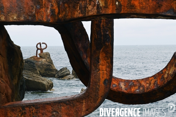 Le peigne du vent d edouardo chillida