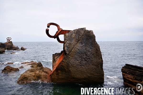 Le peigne du vent d edouardo chillida