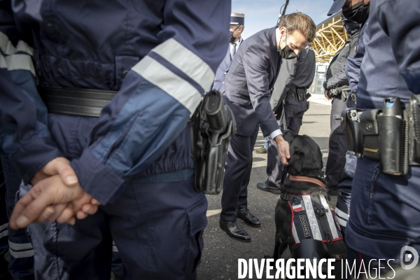 Macron et Darmanin au Col du Perthus, frontiere espagnole