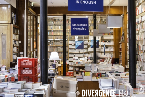 MOLLAT, la plus ancienne et la plus grande librairie indépendante de France.