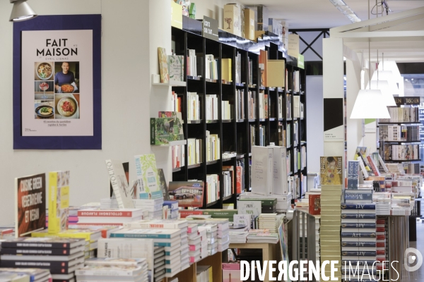 MOLLAT, la plus ancienne et la plus grande librairie indépendante de France.