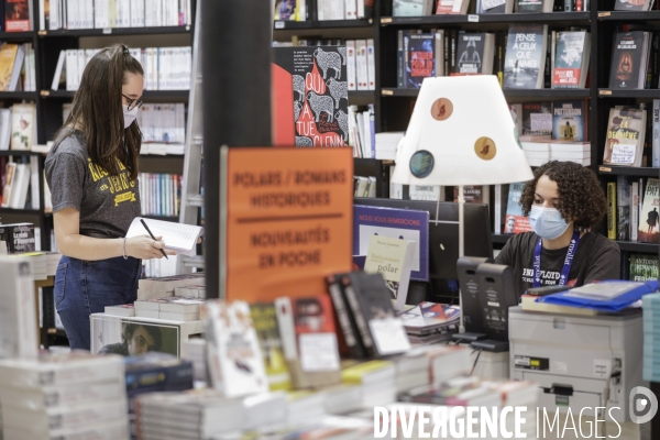 MOLLAT, la plus ancienne et la plus grande librairie indépendante de France.