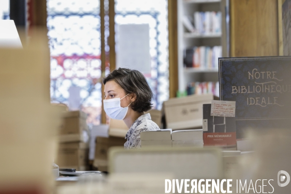 MOLLAT, la plus ancienne et la plus grande librairie indépendante de France.